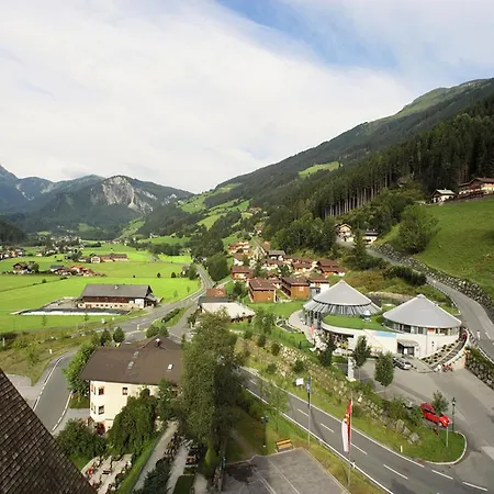 Luxurious In With Sauna Wald im Pinzgau