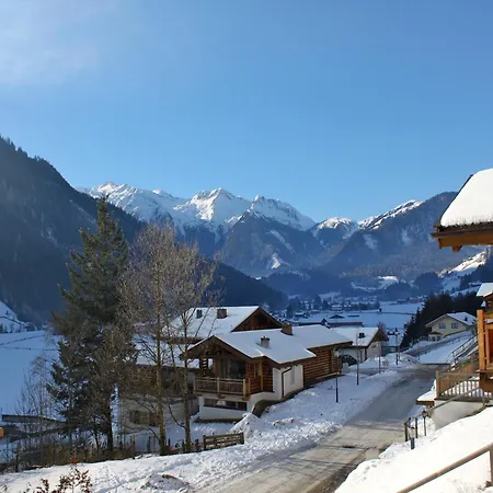 Alpesi faház Luxurious In With Sauna Wald im Pinzgau