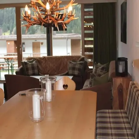 Nyaraló Alpine With Balcony & Sauna